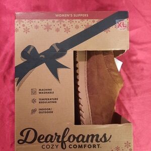 NIB Womens XL Dearfoams Cozy Comfort Slippers - Chestnut FITS SIZE 11/12